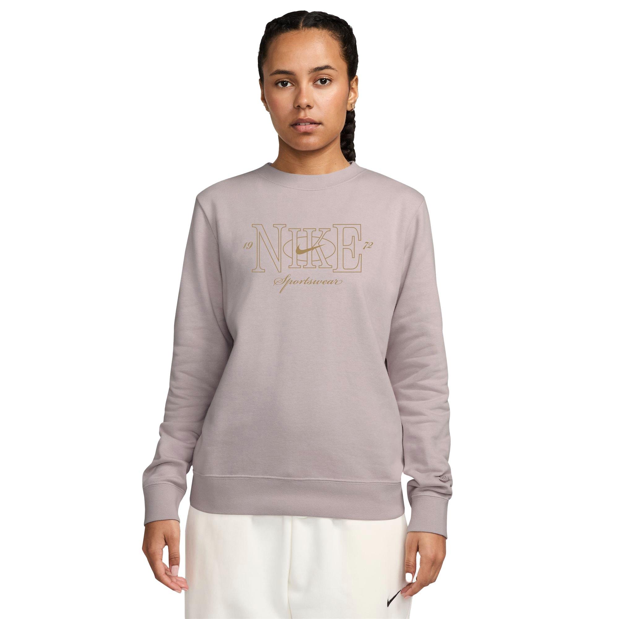Nike Women's Sportswear Club Fleece Crewneck Sweatshirt - Violet - VIOLET